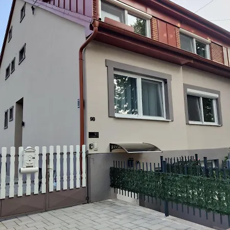 Saujana - Lower Ground Retreat