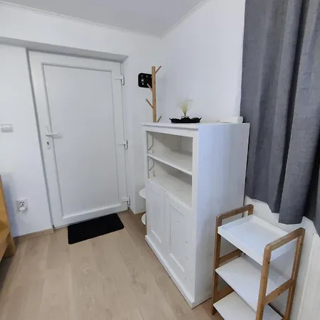 Saujana - Lower Ground Retreat 3* Mosonmagyaróvár