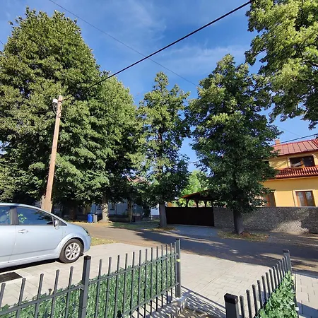 Saujana - Lower Ground Retreat Mosonmagyaróvár