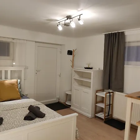Vendégház Saujana - Lower Ground Retreat 3*
