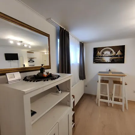 Saujana - Lower Ground Retreat Vendégház 3*